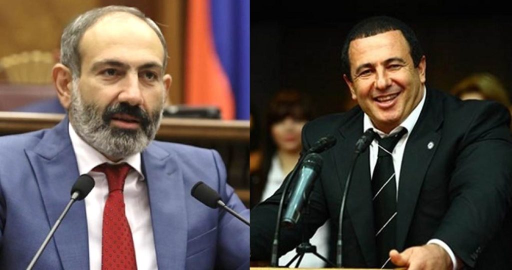 Пашинян пригрозил уничтожить оппозицию после призыва к его отставке