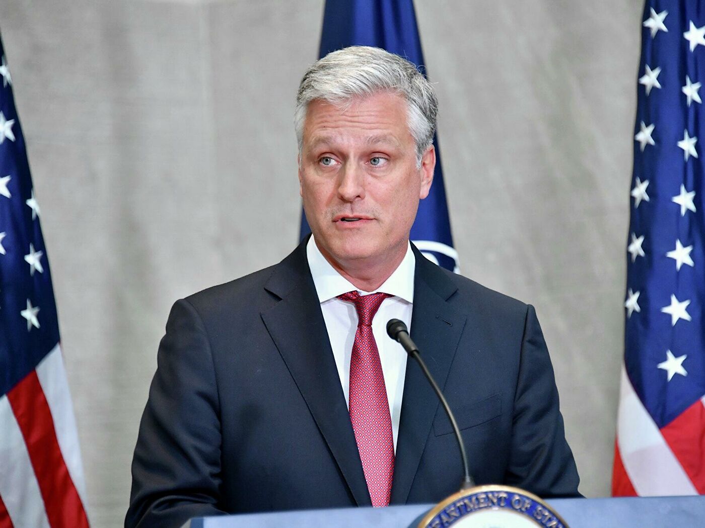 Советник Трампа назвал условия, при которых санкции против России не понадобятся