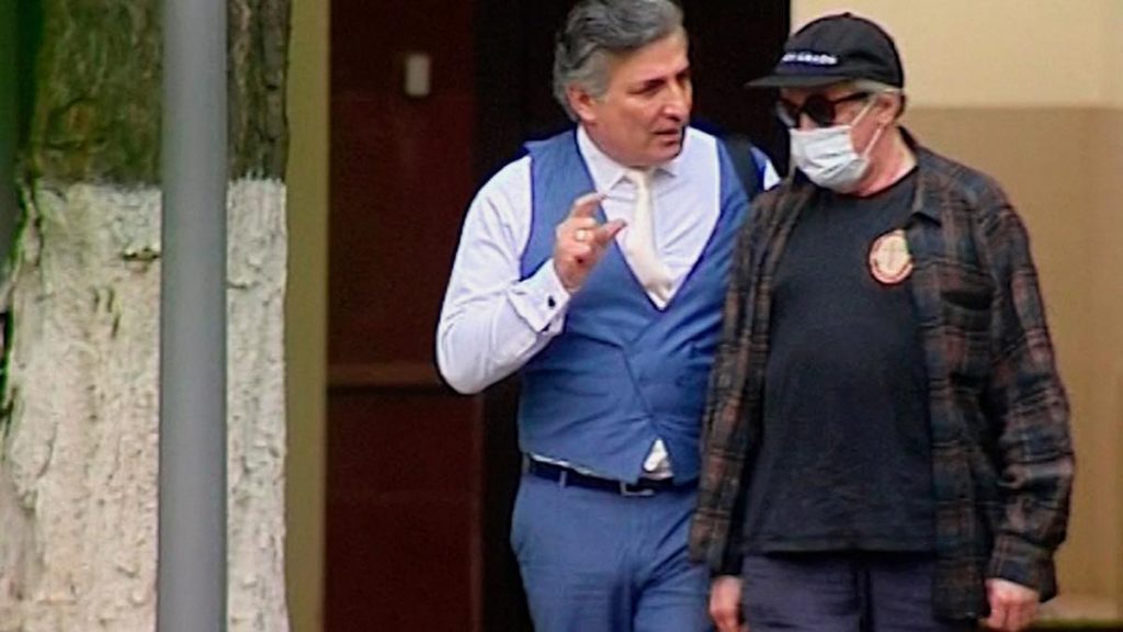Адвокат Пашаев подтвердил инсульт у Ефремова