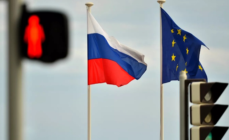 Евросоюз запускает процедуру продления санкций против России
