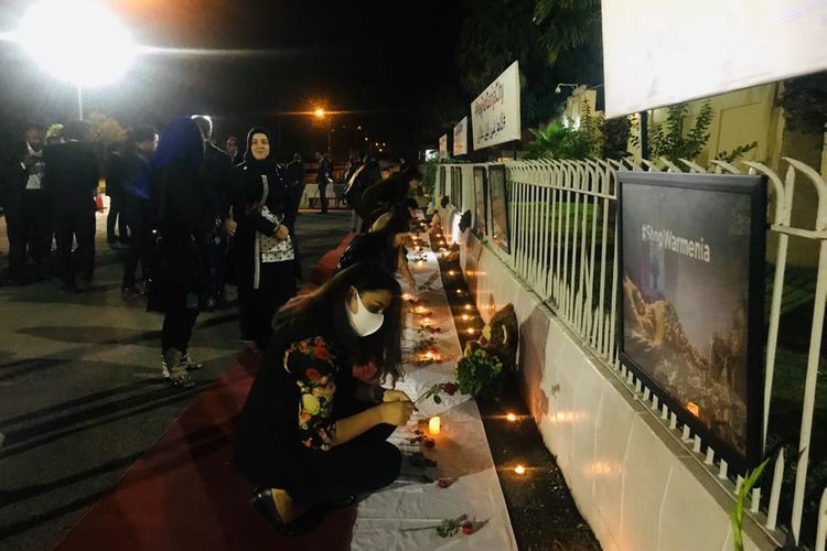 Азербайджан обнародовал в Пакистане свидетельства армянского террора: фото, видео