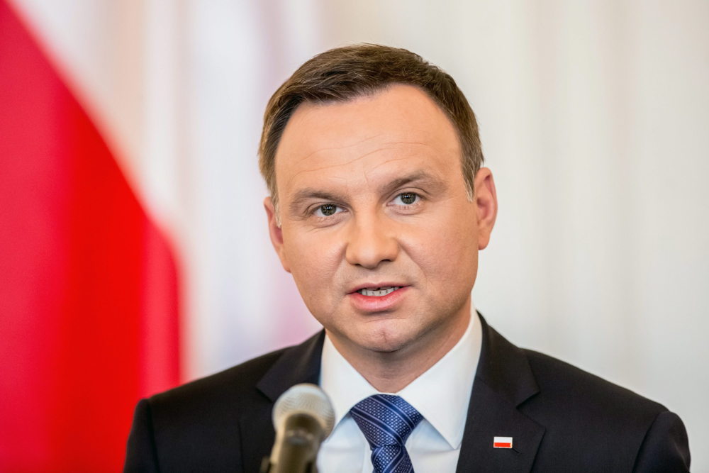 Президент Польши заболел коронавирусом