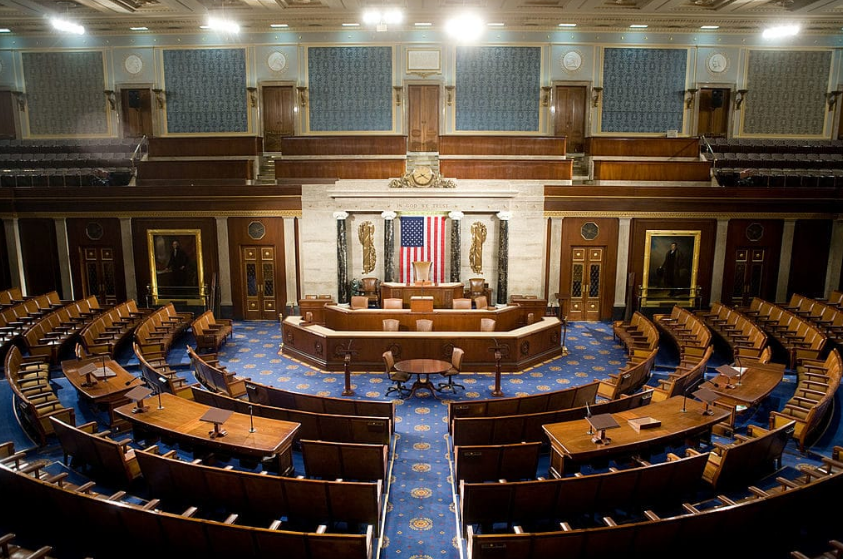 Палата представителей США приняла резолюцию о санкциях против РФ из-за Навального