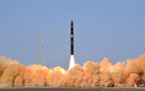 В Китае впервые запустили частную ракету-носитель CERES-1: видео