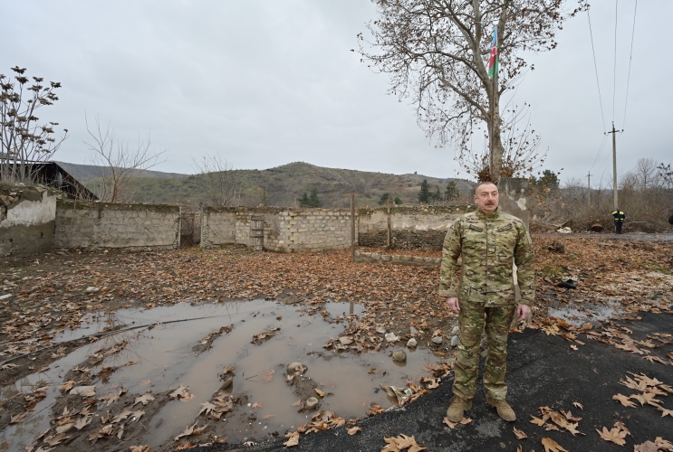 Визит Алиевых в Губадлинский и Зангиланский районы в фотографиях