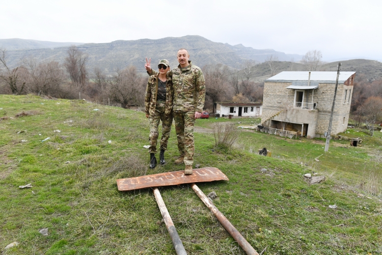 Визит Алиевых в Губадлинский и Зангиланский районы в фотографиях