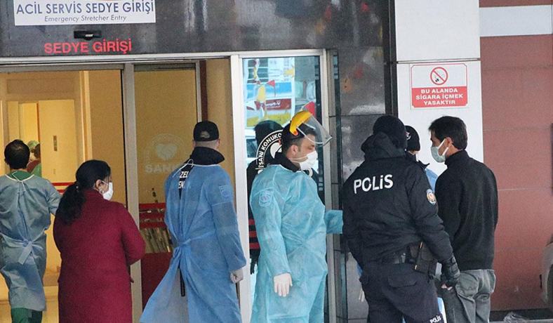 Восемь человек погибли при пожаре в ковидной больнице в Турции