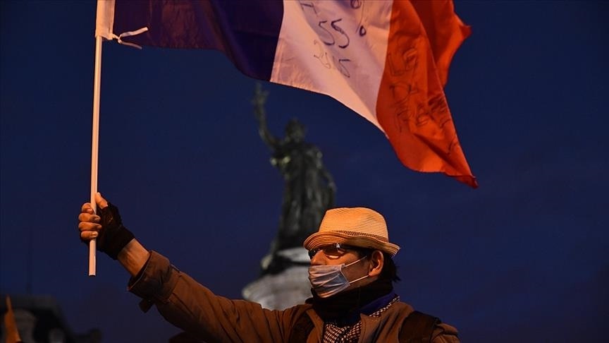 Во Франции на 53% выросла преступность на почве исламофобии