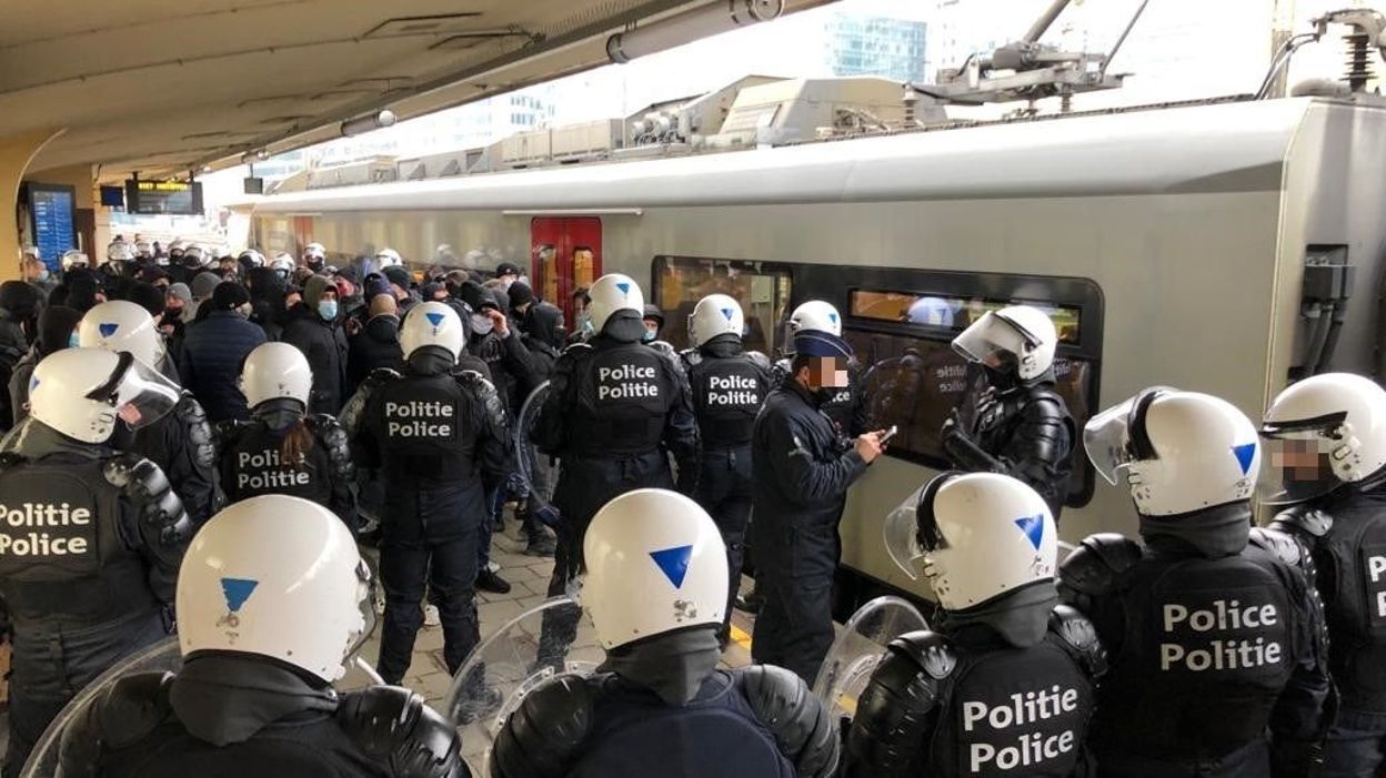 В Брюсселе разогнали акцию протеста против карантина