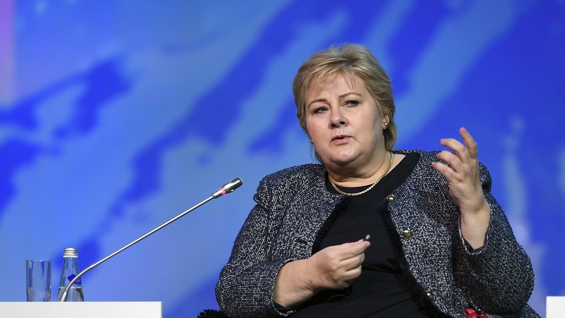 Полиция оштрафовала премьер-министра Норвегии за нарушение антиковидных мер