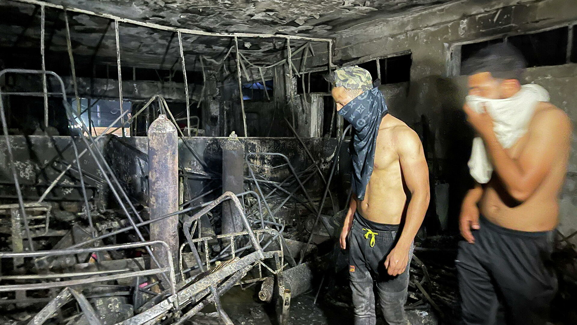 Число жертв пожара в больнице Багдада достигло 90 (обновлено)