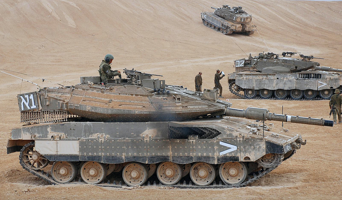 Израиль ответил на атаку палестинцев огнем из танков Merkava