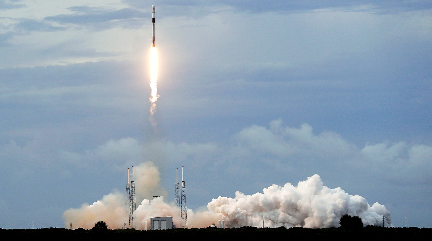 SpaceX вывела на орбиту американский спутник SXM-8