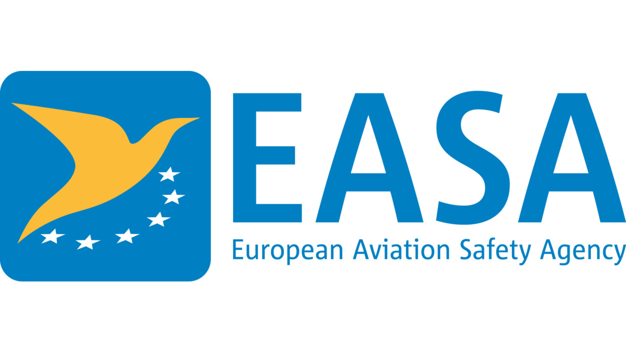 EASA рекомендовало отменить тесты и карантин для вакцинированных пассажиров