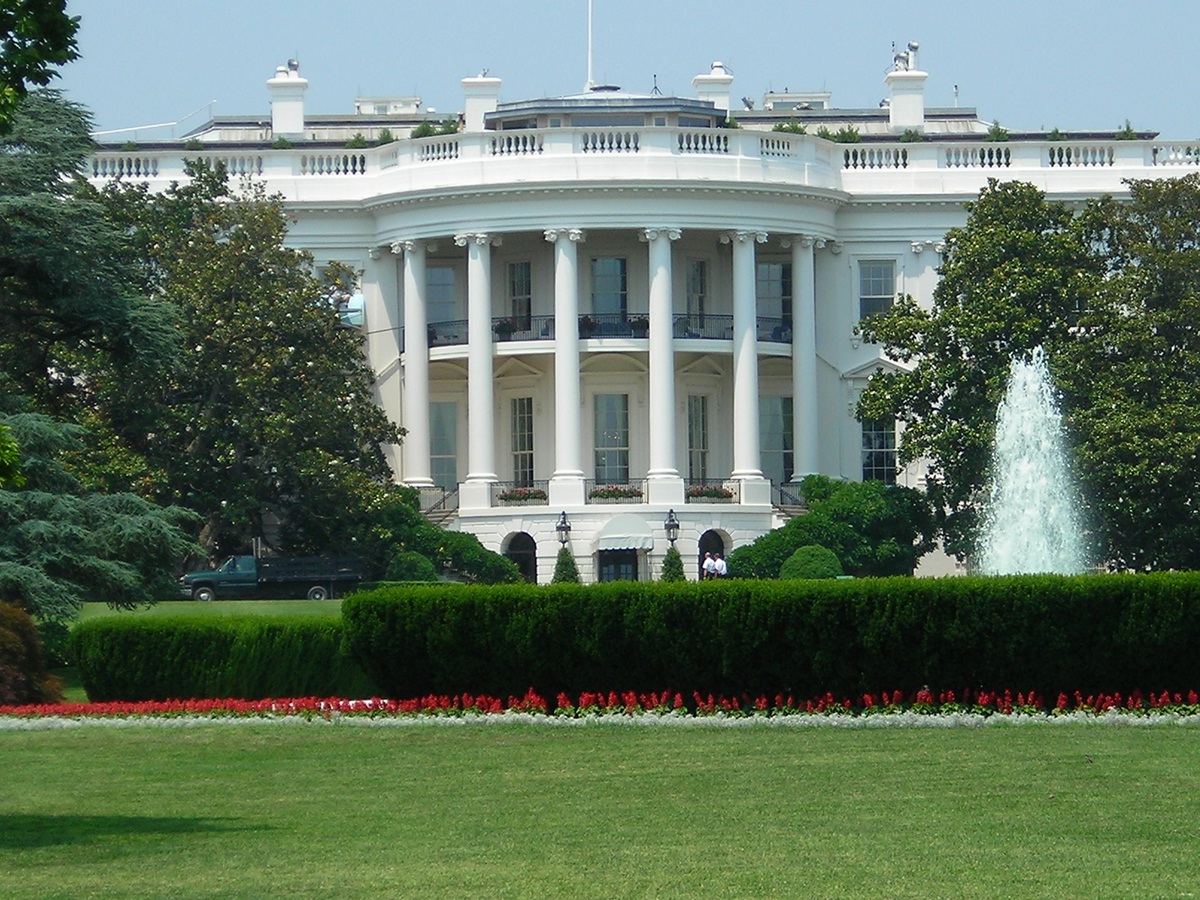 Американцы назвали лучшего президента США