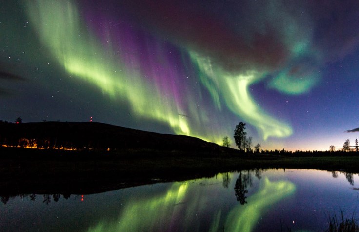 Исландский отель ищет фотографа северных сияний