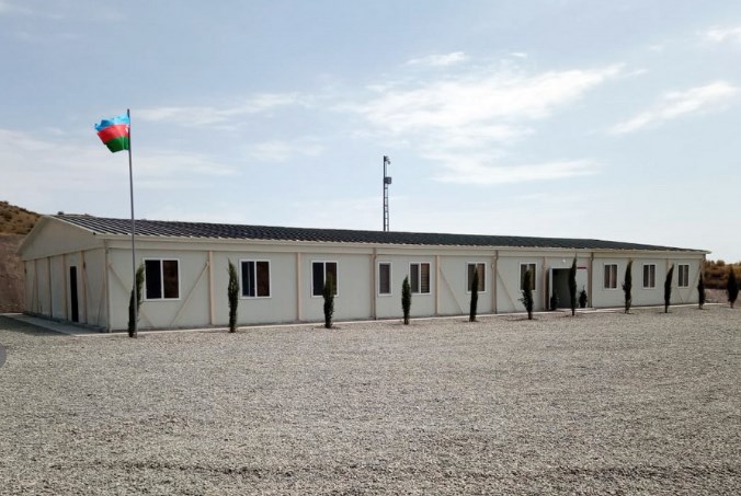 Гасанов посетил воинские части на освобожденных территориях