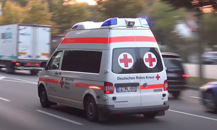 17 человек пострадали в двух автоавариях в Германии