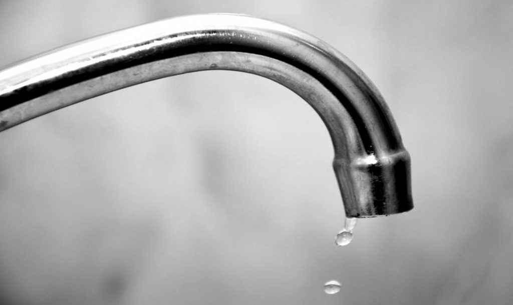 В Ханкенди из-за нехватки воды закрыли автомойки
