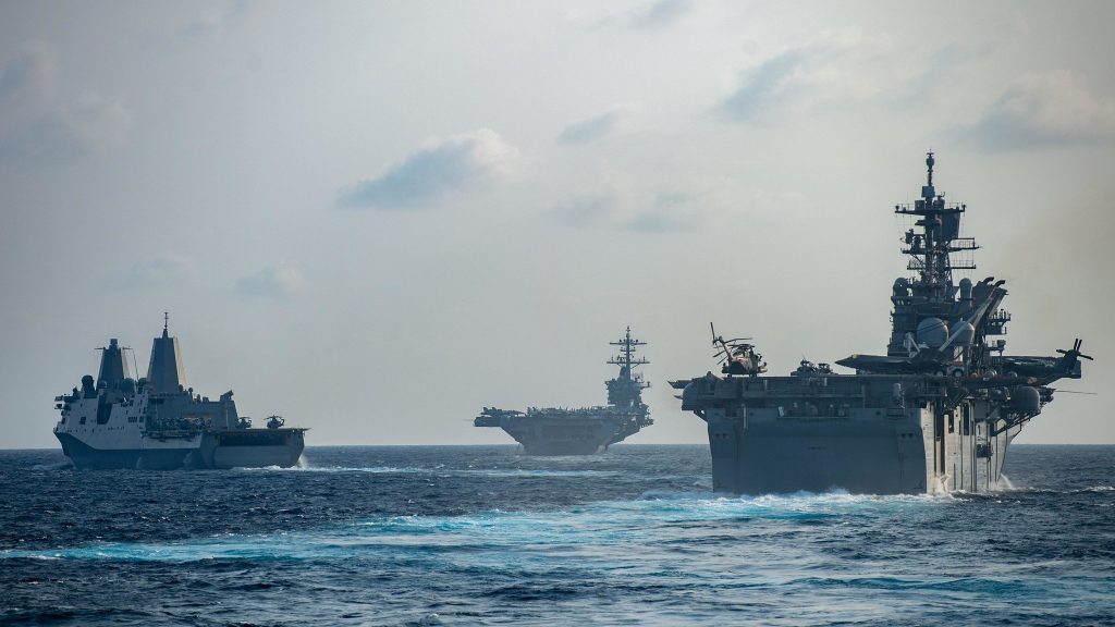 США начинают крупнейшие военно-морские учения со времен холодной войны