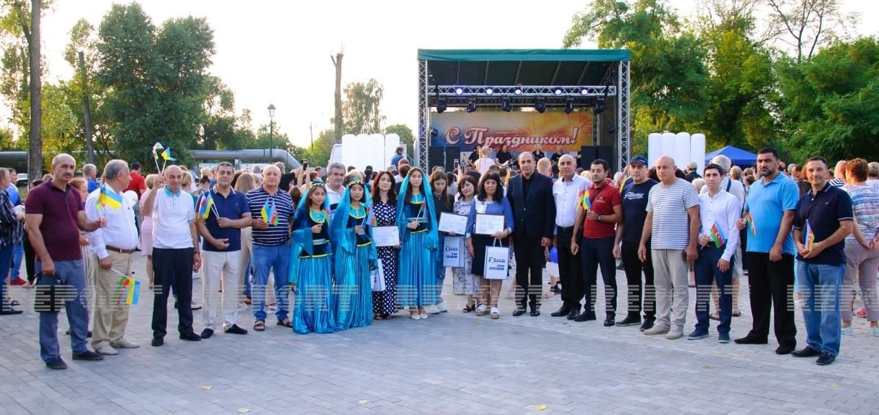 В Харькове открыли стелу памяти Героя Советского Союза Сафарова
