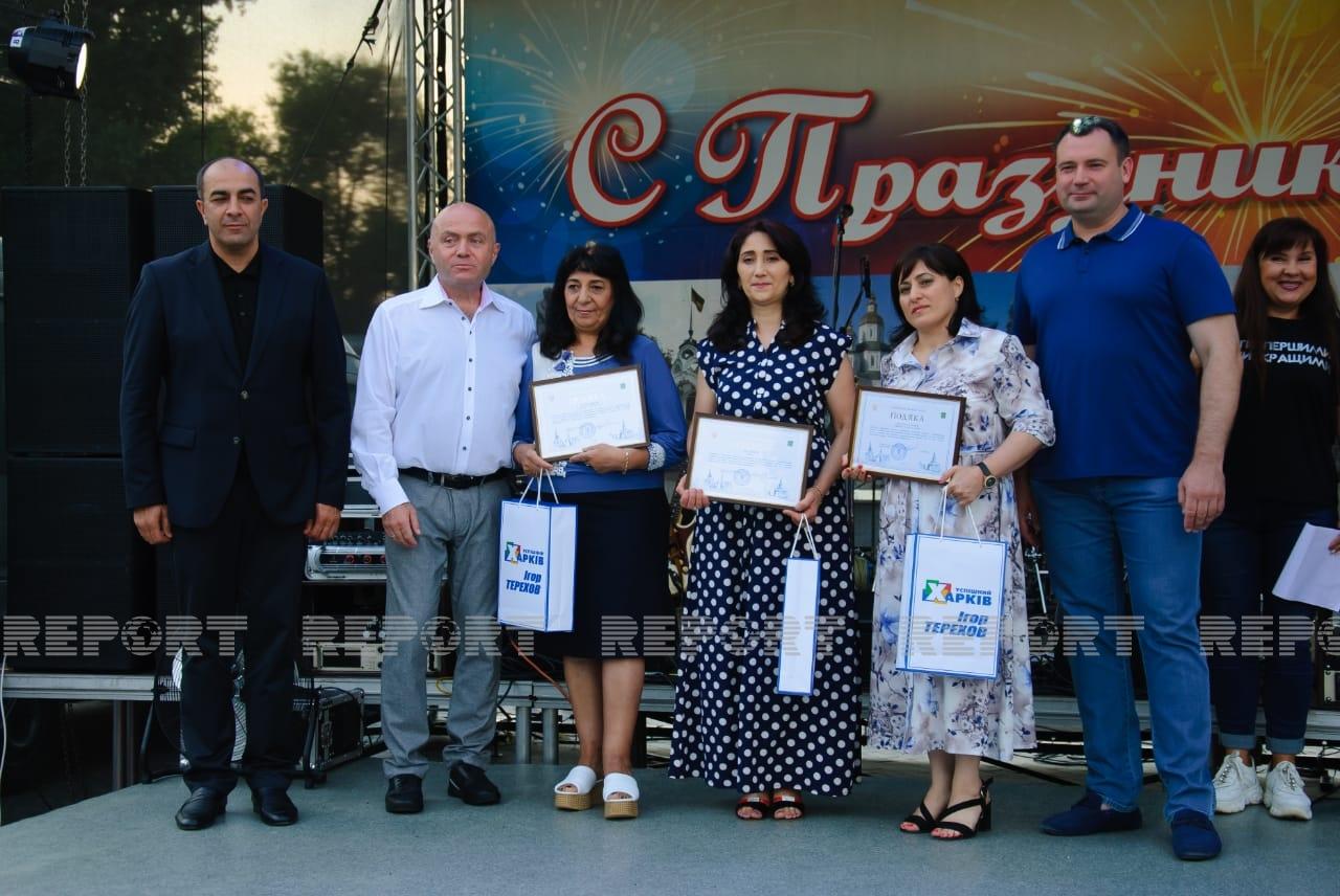 В Харькове открыли стелу памяти Героя Советского Союза Сафарова
