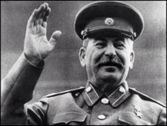 Каждый второй россиянин не против установки памятника Сталину