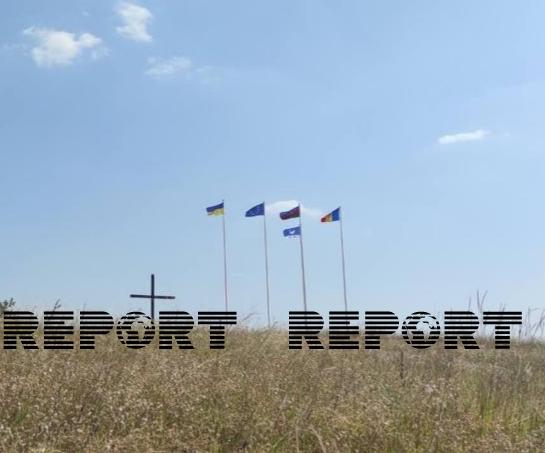 В украинском поселке чтут память азербайджанцев, погибших за свободу страны