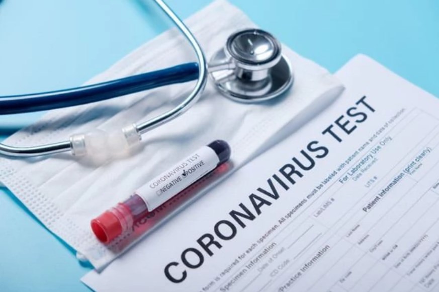 Власти Китая проверят всех жителей Уханя на COVID-19 для предотвращения новой вспышки