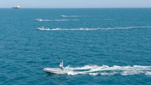 Турция отрабатывает тактику применения боевых катеров-дронов