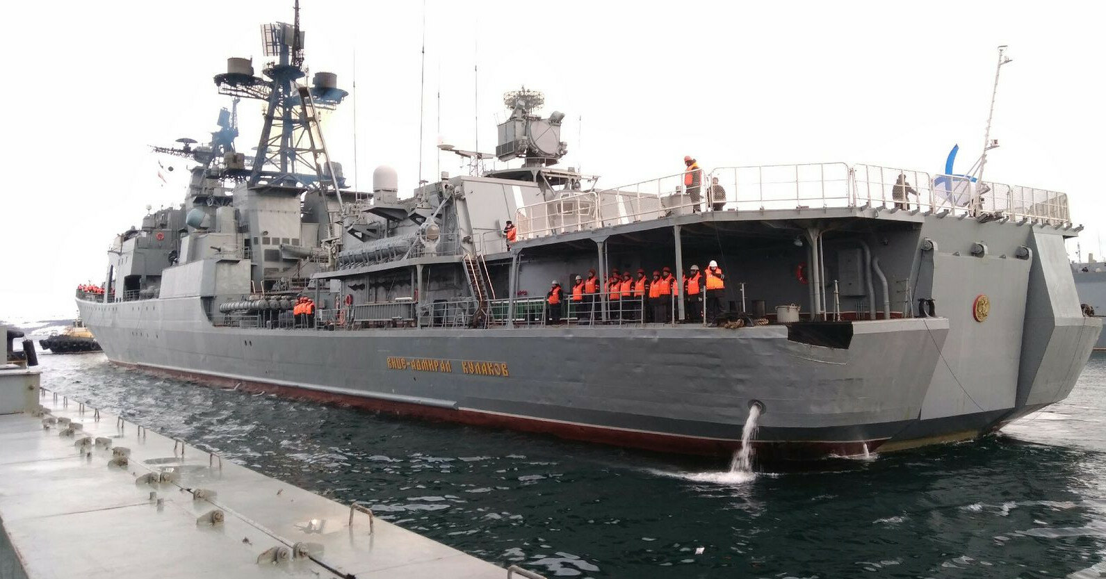 Российские военные корабли не впустили в испанский порт