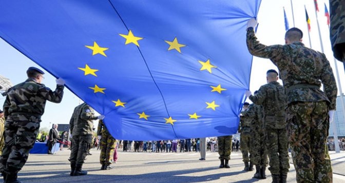 Европарламент выступил за создание войск ЕС