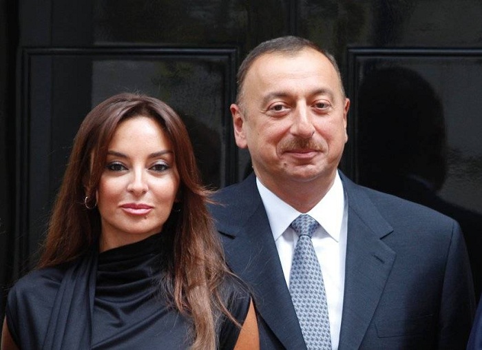 Ильхам и Мехрибан Алиевы поздравили паралимпийца Рамана Салеха