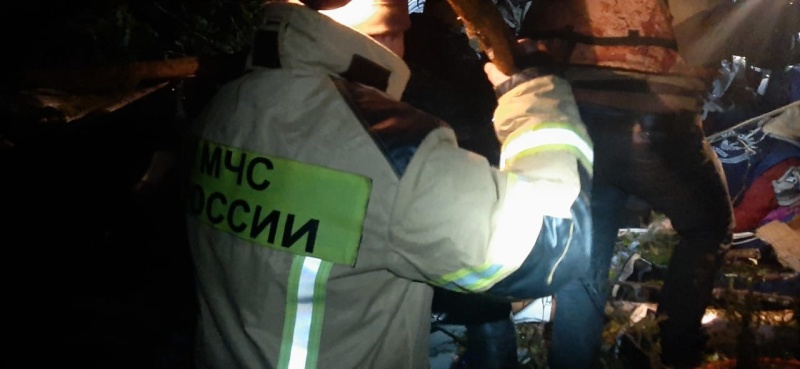 При жесткой посадке самолета под Иркутском погибли люди (обновлено)
