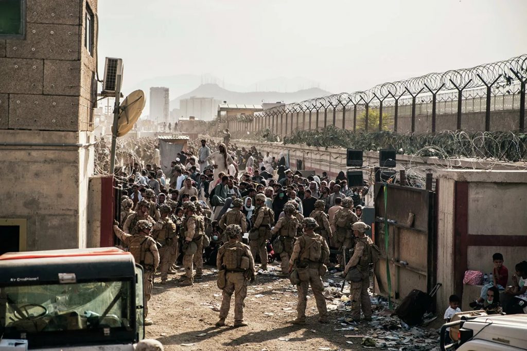 Newsweek: Вооруженные американцы пытались попасть в Афганистан, чтобы помочь эвакуации