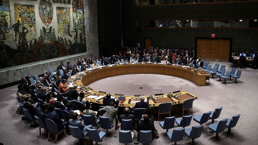 Париж не намерен отказываться от своего статуса в СБ ООН