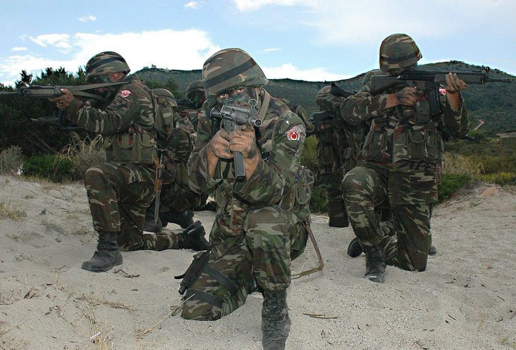Анкара отреагировала на убийство турецкого военного уничтожением 5 террористов в Сирии