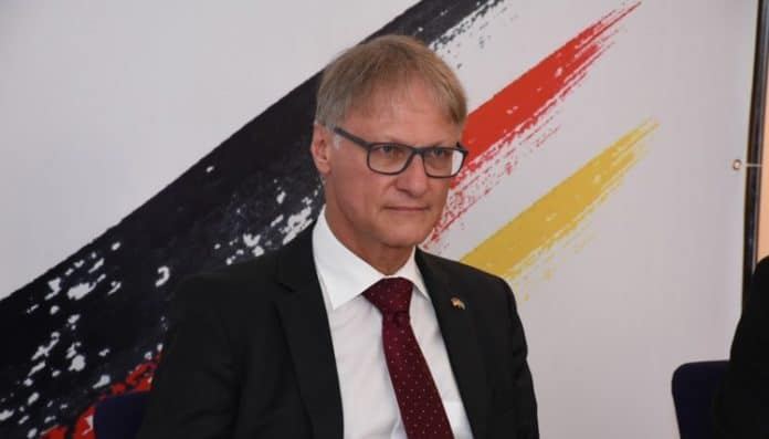Посол Германии поздравил народ Азербайджана