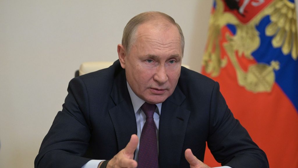 Путин предложил обсудить взаимодействие на постсоветском пространстве