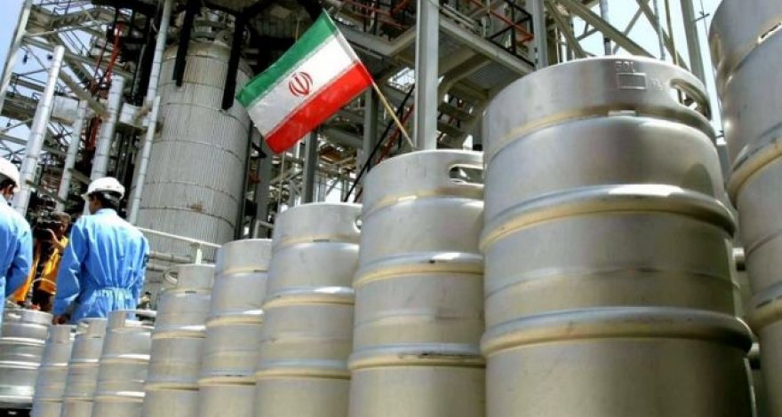 "Евротройка" и США примут меры, чтобы у Ирана не было ядерного оружия
