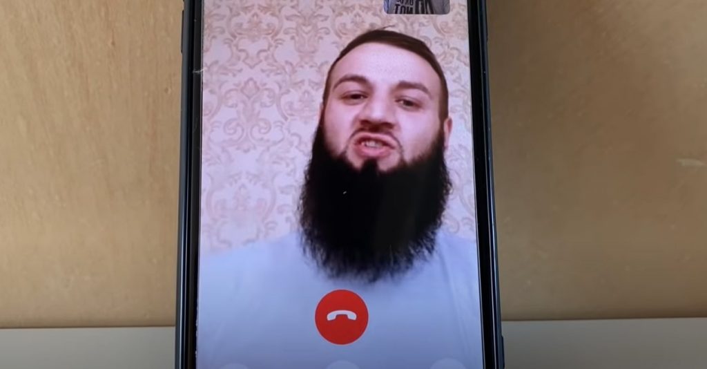 Роскомнадзор потребовал от YouTube заблокировать канал бывшего заключенного о пытках в СИЗО