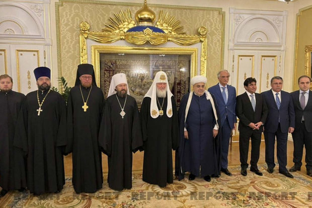 Патриарх Кирилл и Пашазаде встретились в Москве
