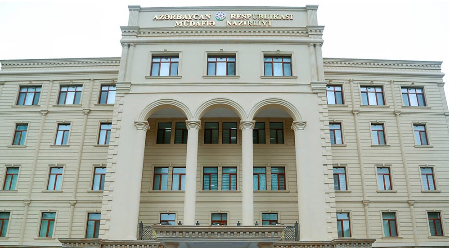 Минобороны Азербайджана: Пьяные армянские боевики устроили пальбу друг по другу