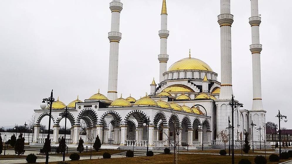 Во Франции закрыли мечеть за оправдание вооруженного джихада