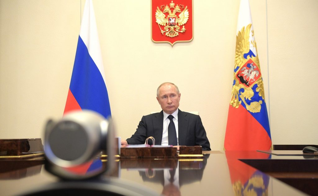 Путин проведет встречу с главами спецслужб стран СНГ