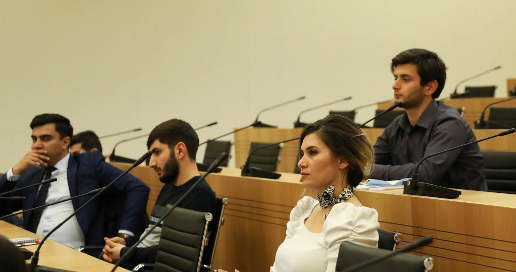 Представители азербайджанской молодежи рассказали Зурабишвили о своих проблемах