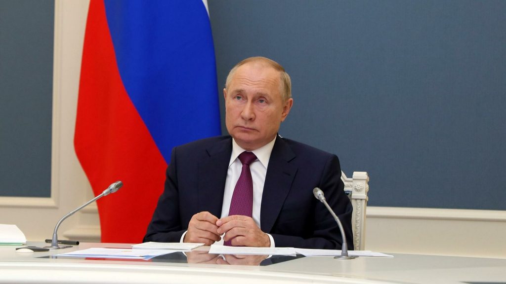 Путин обсудил с членами СБ России итоги встречи с Алиевым и Пашиняном