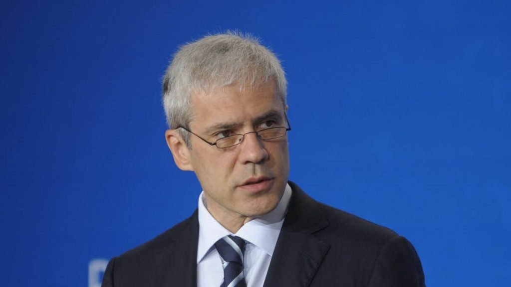 Экс-президент Сербии отметил, что Азербайджан очень эффективно решил нагорно-карабахскую проблему