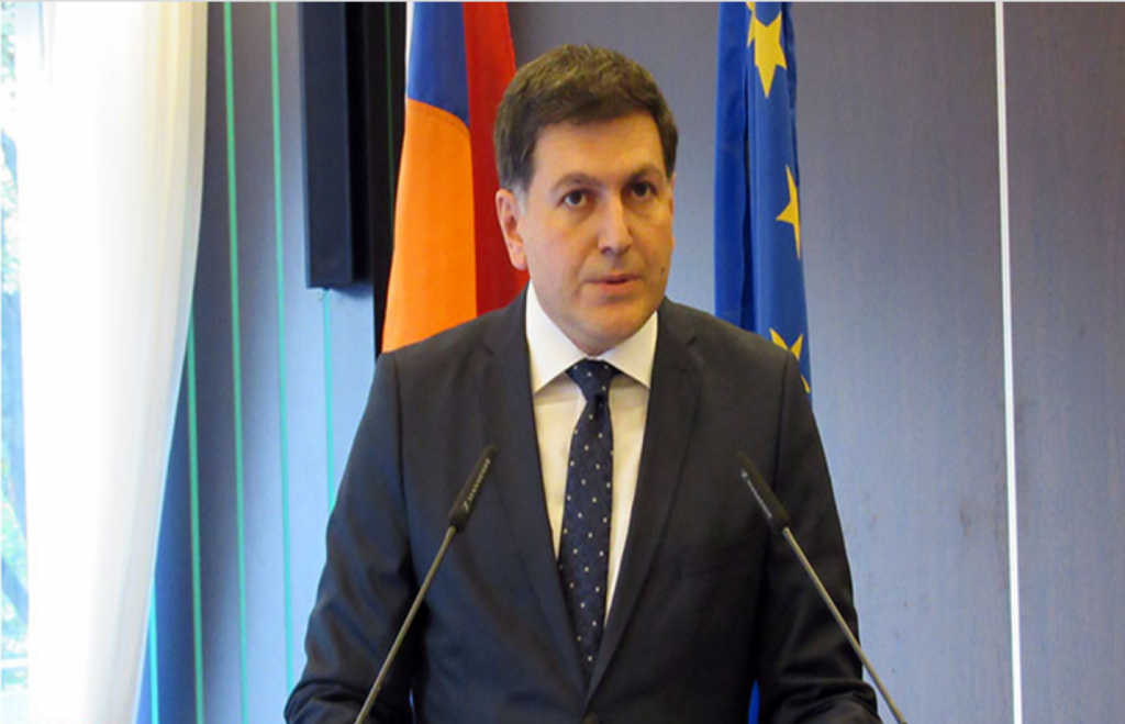 Пашинян назначил нового замминистра обороны Армении