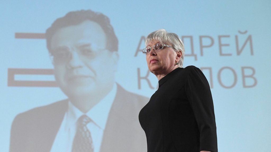 Вдова Карлова поведала о покойном